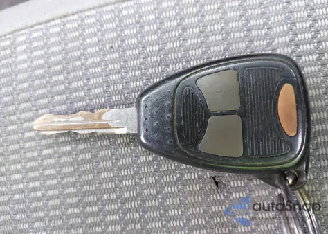 2007 Dodge Ram 1500 Slt из США, поврежденный, VIN 1D7HA18P37J642519